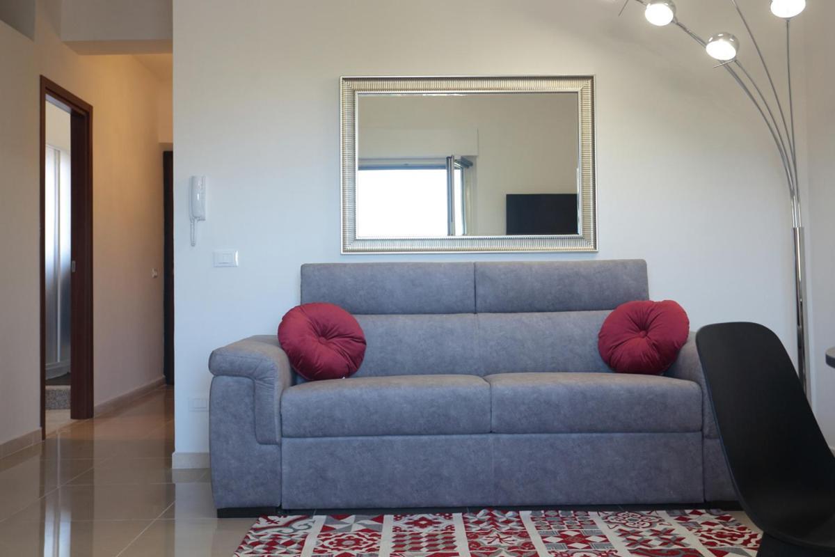 Naxos Sicilian Luxury Apartment จีอาร์ดีนี นักซอส ภายนอก รูปภาพ